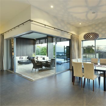 Trending Image Signature NZW