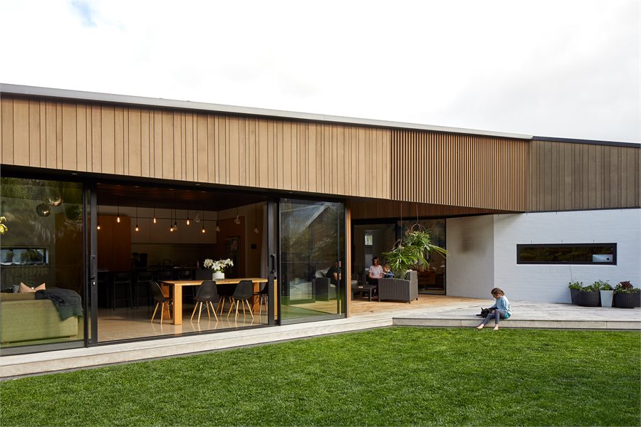 Residential Series joinery becomes the feature of this Waikato home