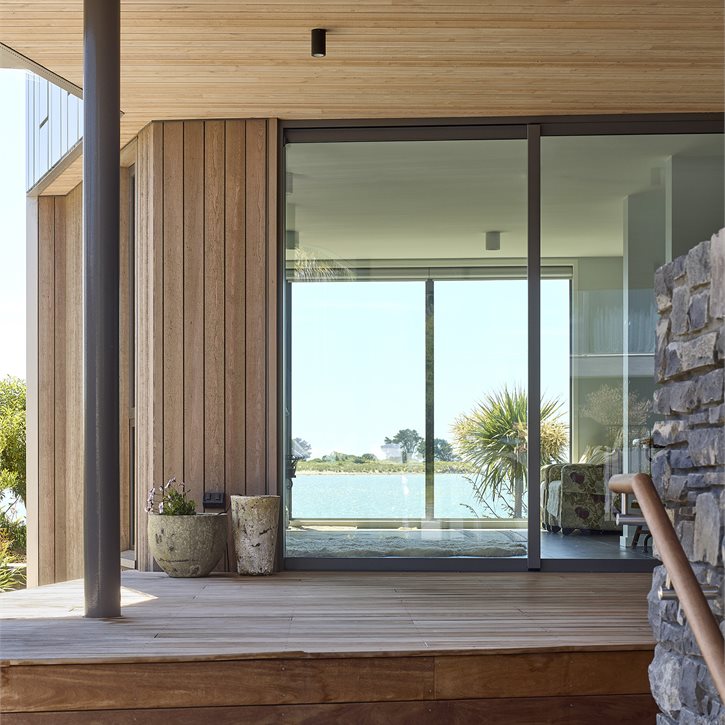 Trending Image YHG.Vantage.Redcliffs.019